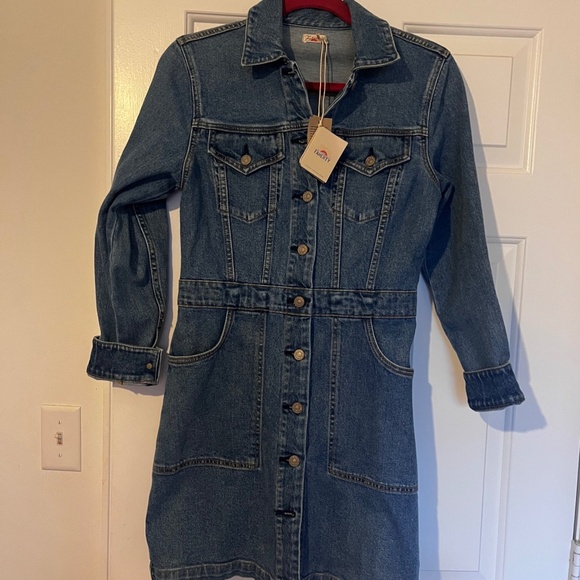 NWT - Faherty - Michelle Denim Dress - Size 4 - Picture 4 of 7